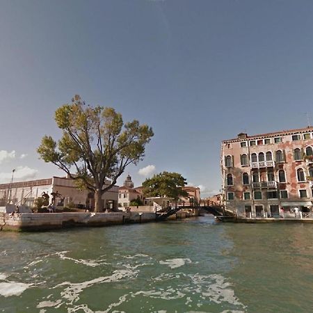 Apartamento Sestiere Dorsoduro, A Due Passi Da Zattere Venecia Exterior foto